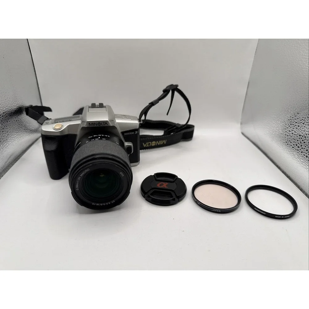 Minolta‎ Maxxum 3 35mm SLR Film Camera w/ Sony 18-70 DT Lens & 2 Filters